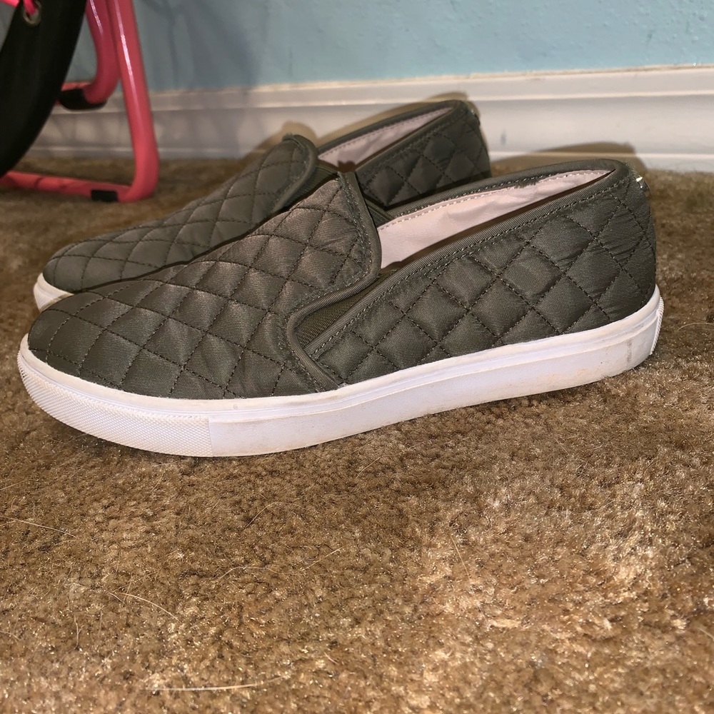 Lightly worn Steve Madden shoes